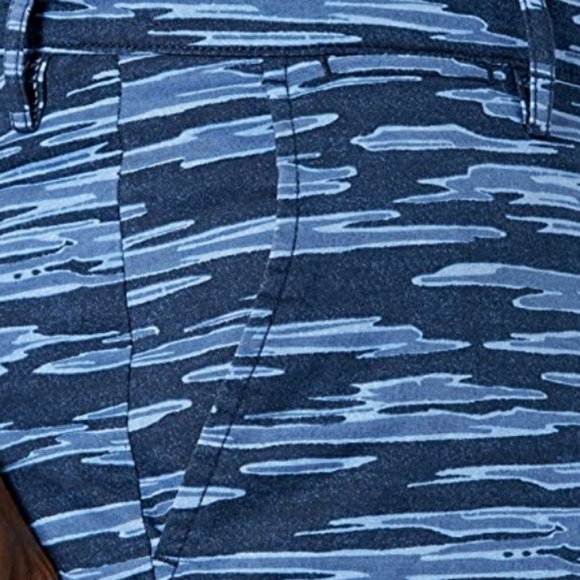 Goodthreads 7" Inseam Flat-Front Stretch Chino Shorts iBlue Camo Stripe Waist 42 - Picture 5 of 8